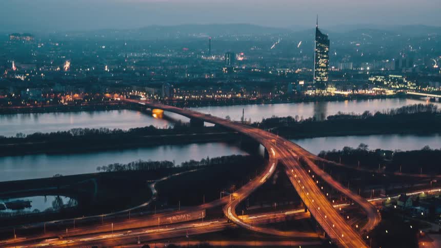 Traffic flowing on a city highway