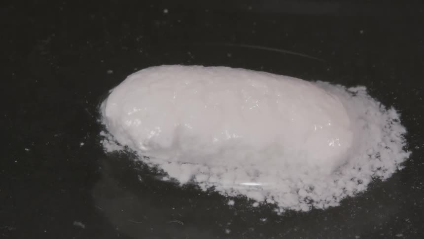 Pill foams and dissolves in liquid