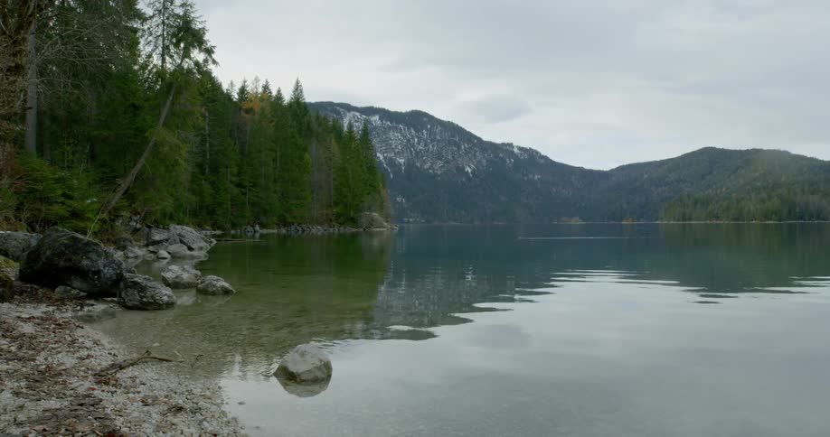 Skyline view of the lake in front of a mountain
