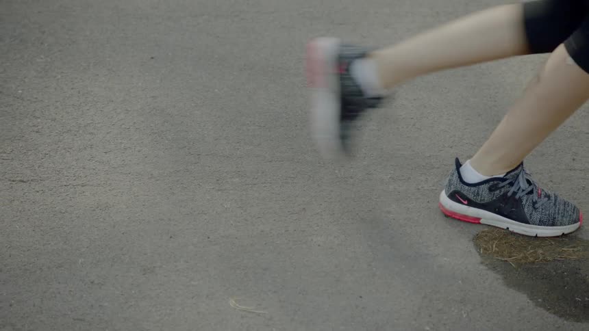 People are running in the street