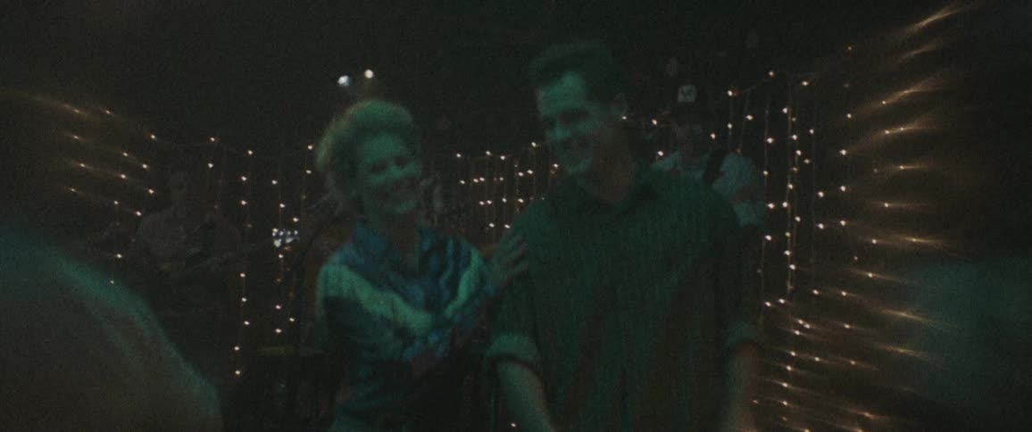 People are dancing in a club together