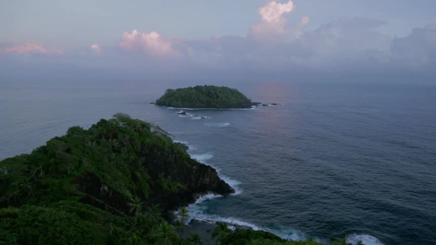 Landscape view of the water and shoreline