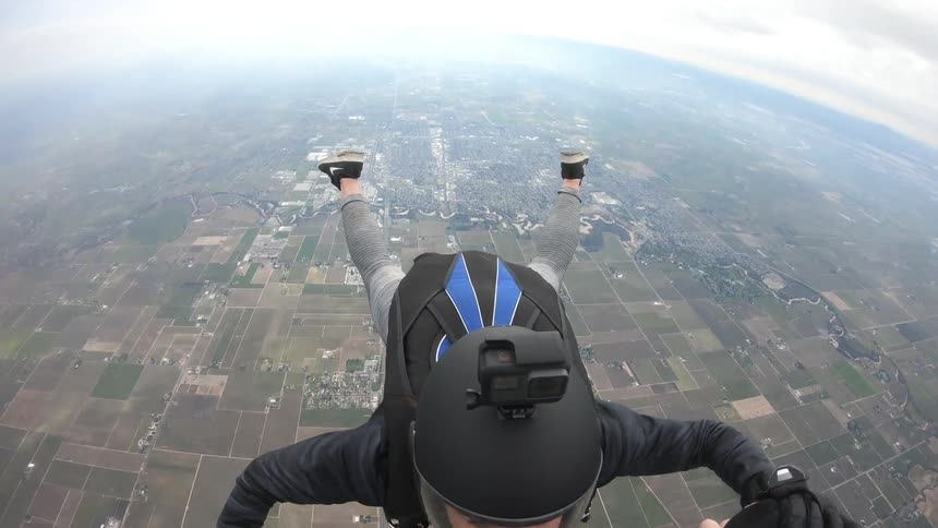 A view from a man doing a skydive