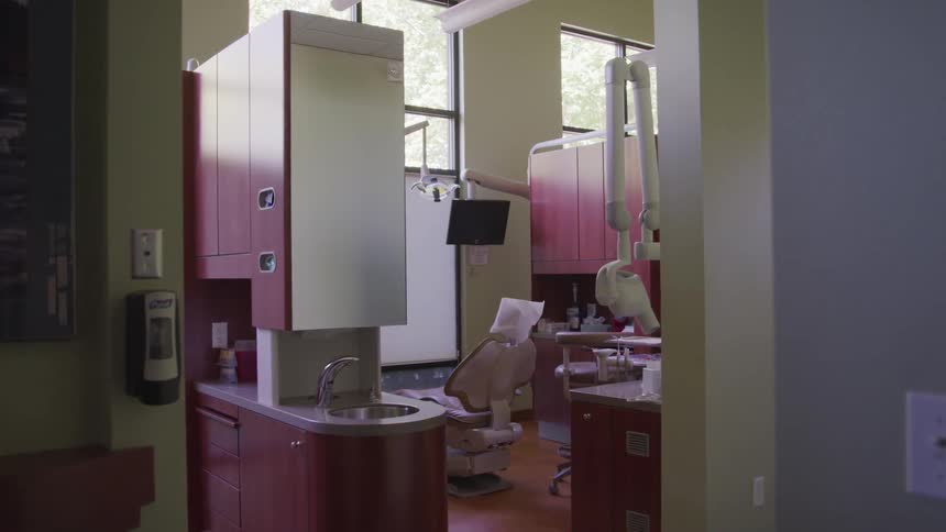 Sunlight shines through the windows at a dentist office