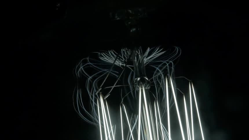 Lines of light spin