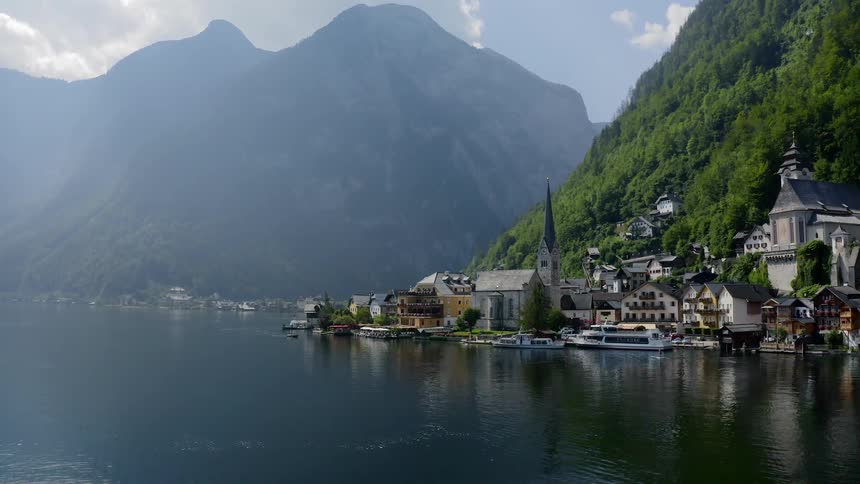 Aseaside village by the mountains