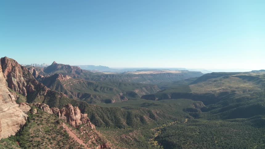 A beautiful view of the mountains