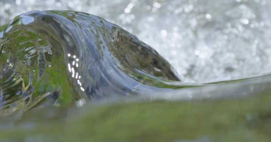 Water flowing and bubbling