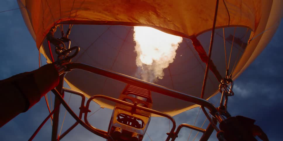 The flame fills the hot air balloon