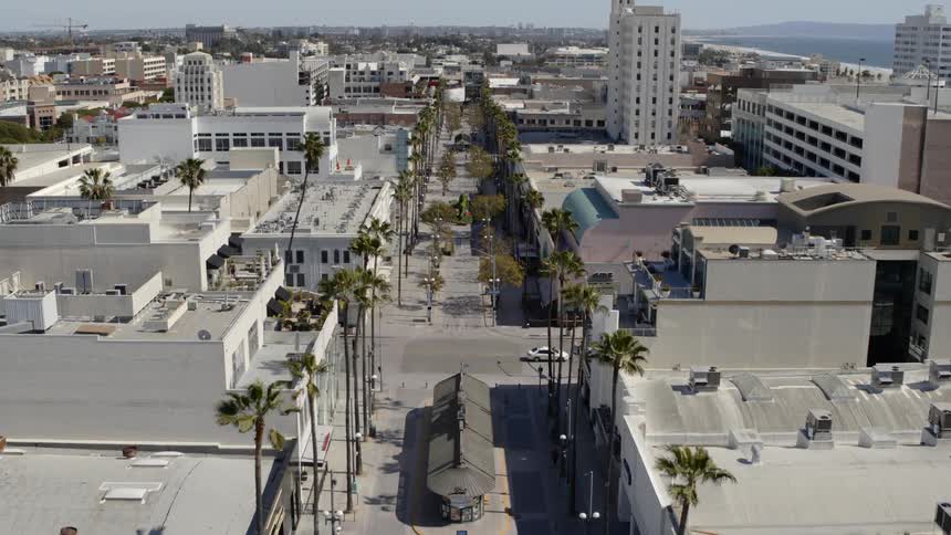 The city streets are clear