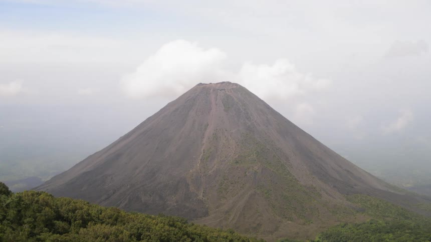 The clouds hang volcano in El Salvador