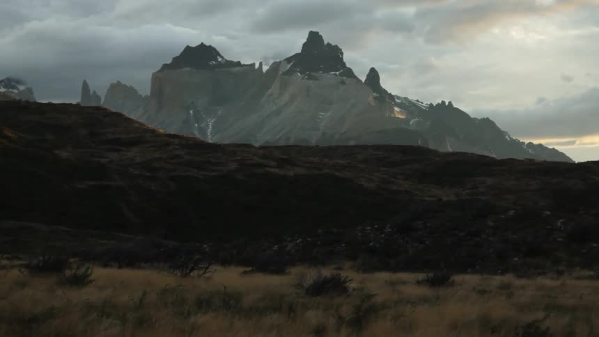 View of a mountain range on a cloudy day