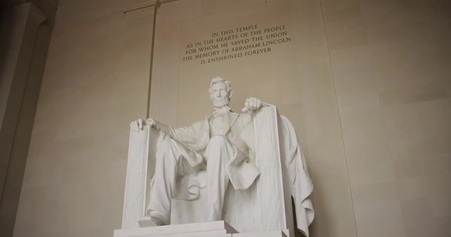Abraham Lincoln Memorial Statue