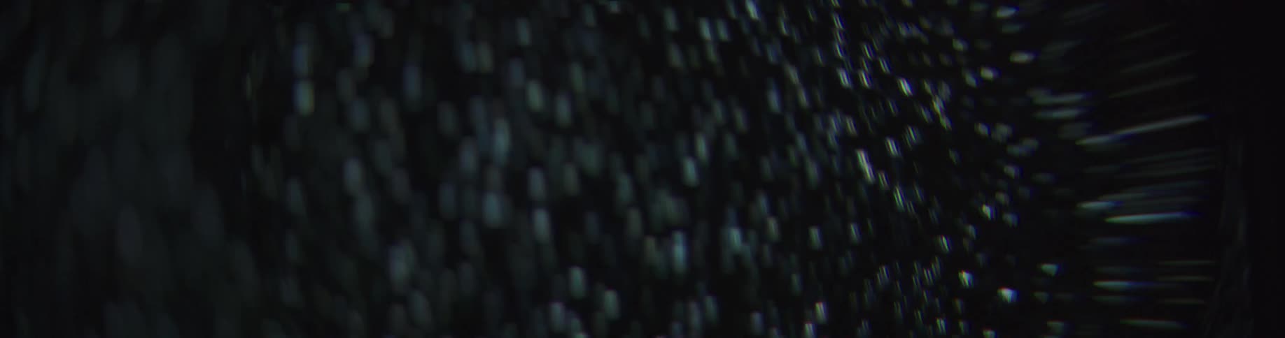 Dots fall at high speed and move about quickly