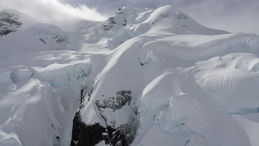 A snow covered mountain