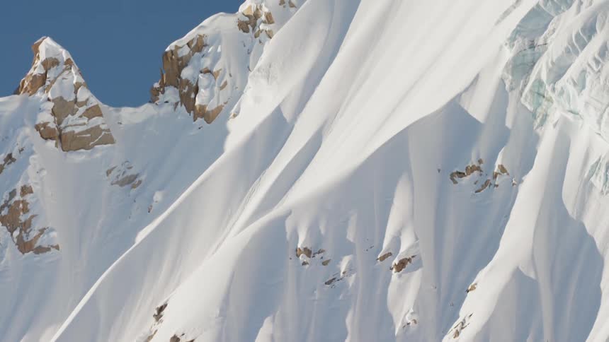 A snow covered mountain