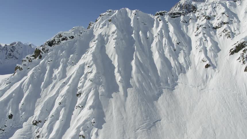 A snow covered mountain