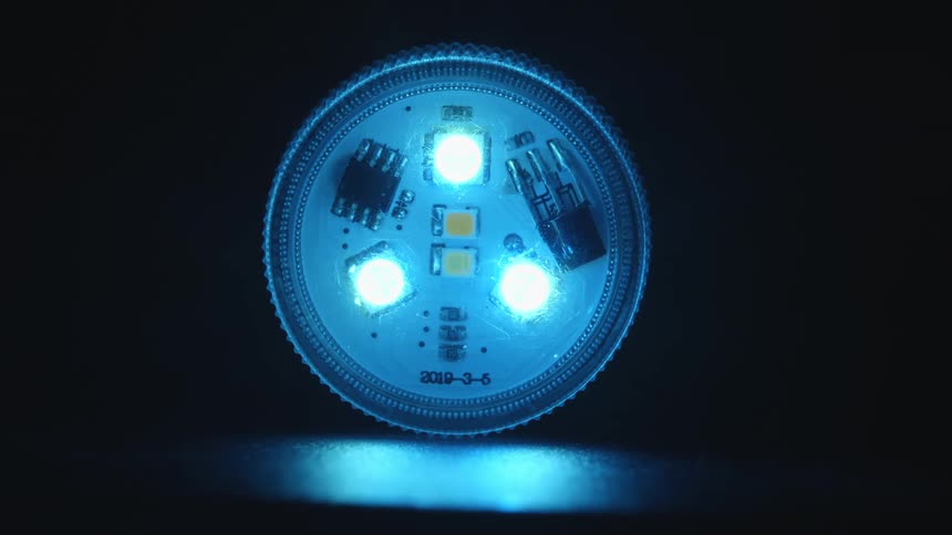 A circular electronic component with lights