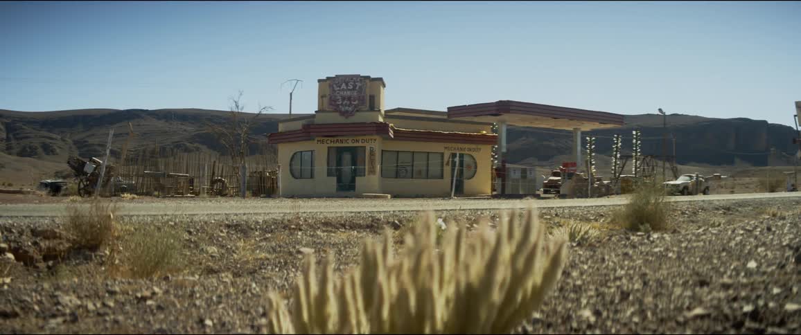 Small gas station with convenience store in the desert