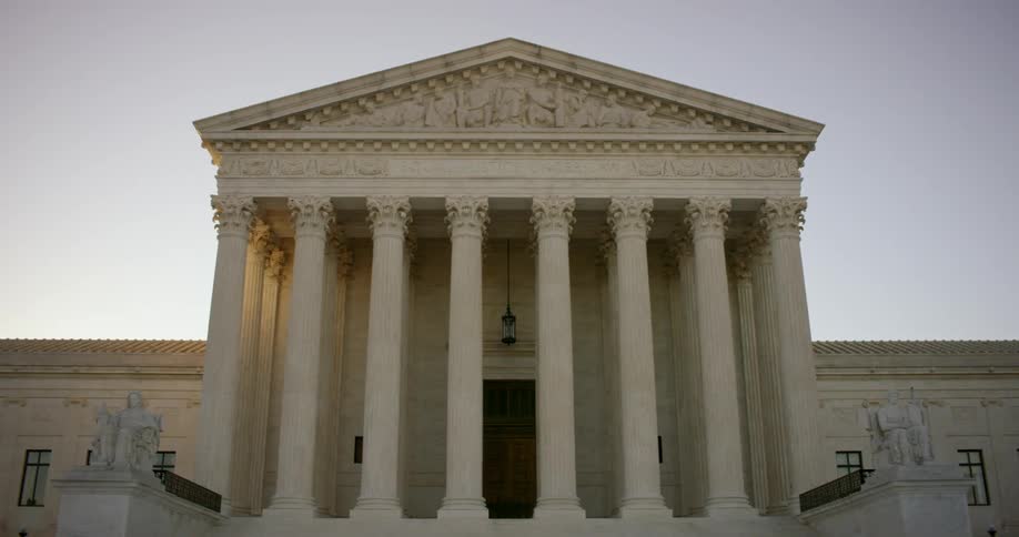 Stairs leading up to the US Supreme Court building