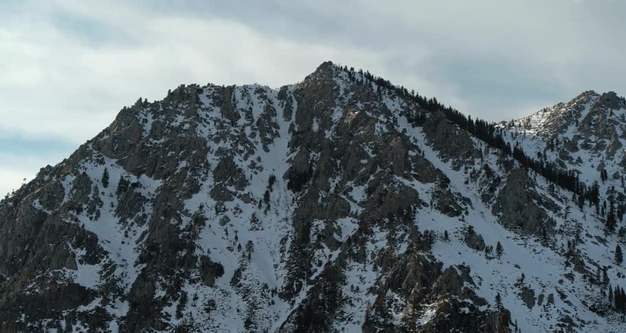 A snow covered mountain