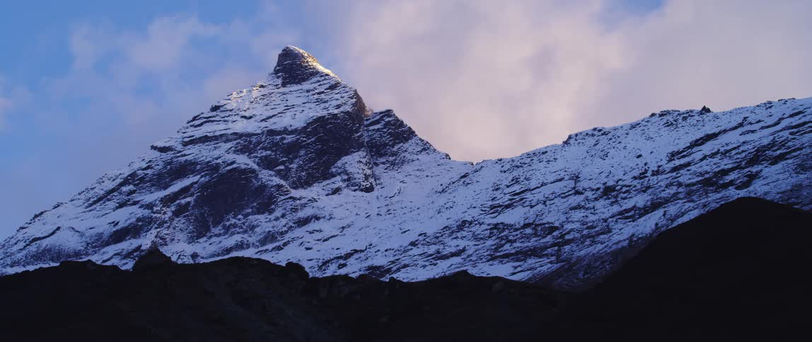 A snowy mountain
