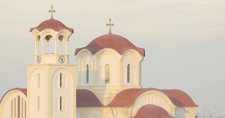 A large church in a city