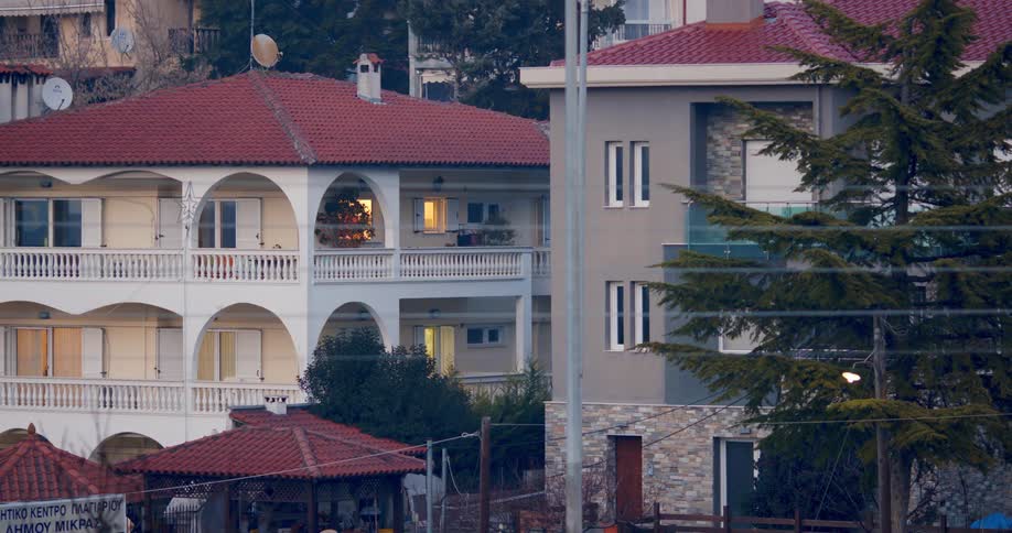 Housing in a neighborhood