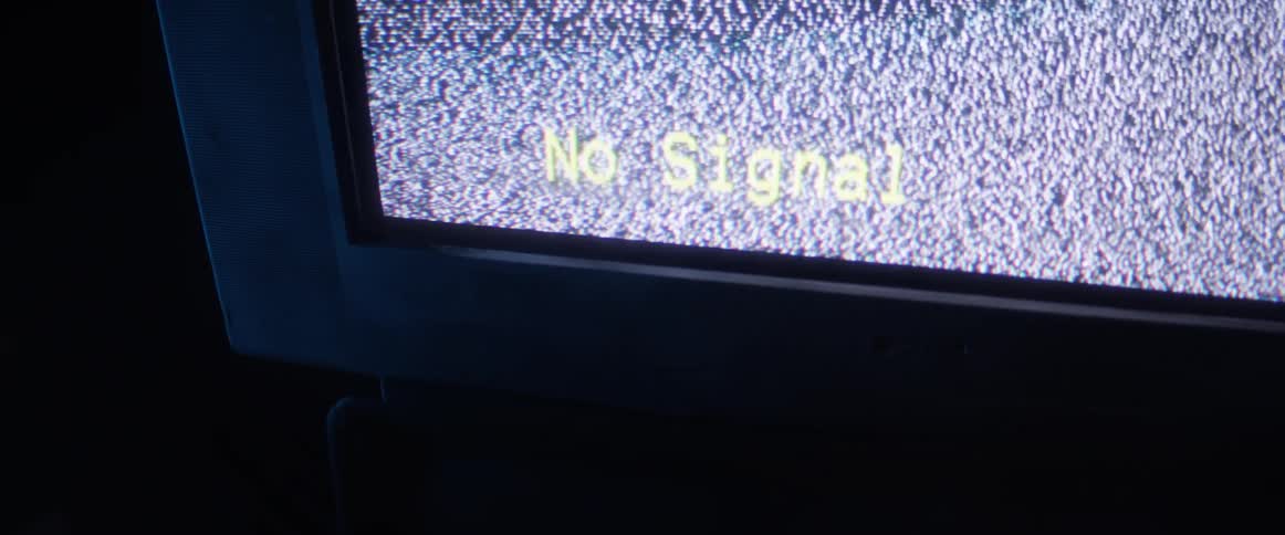 Static flashing on a television set with no signal