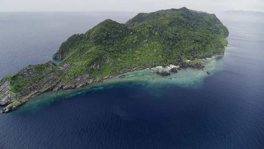Ocean is surrounding an island in spring