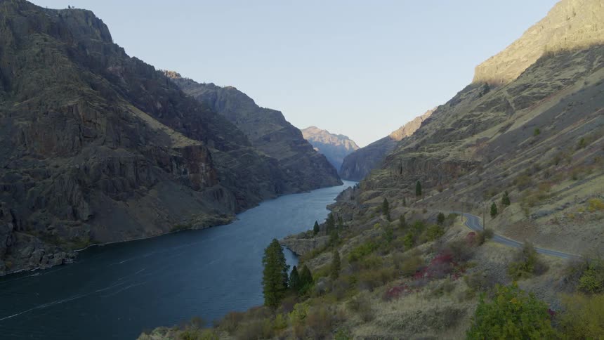 Reveal of the Snake River winding thru the deep gorge of Hells Canyon