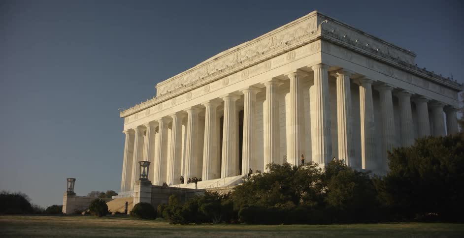 The Lincoln Memorial in morning light