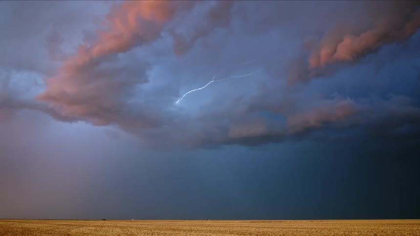 A view of lightning coming from clouds