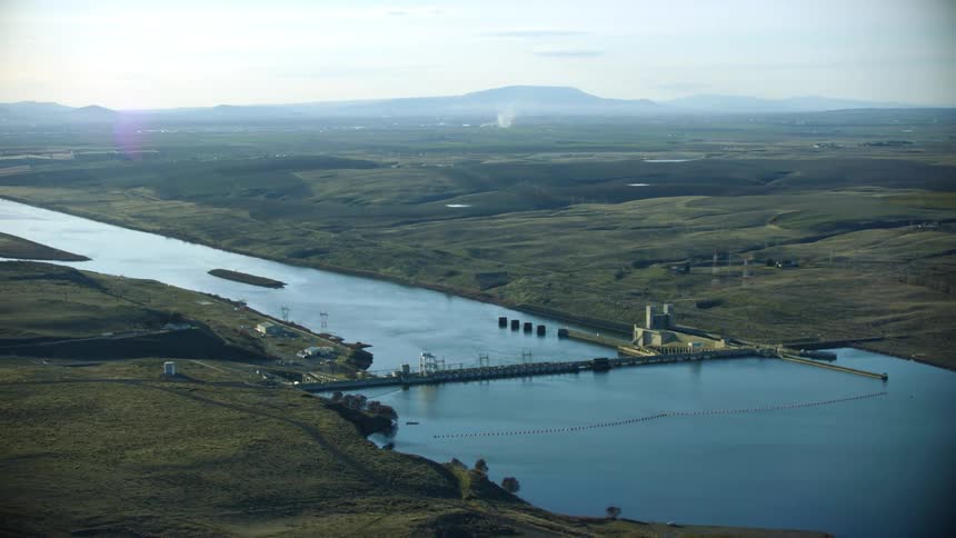 Aerial view of Ice Harbor Dam on the Lower Snake river in Eastern Washington, the last of four dams on the Lower Snake River before the confluence with the Columbia River