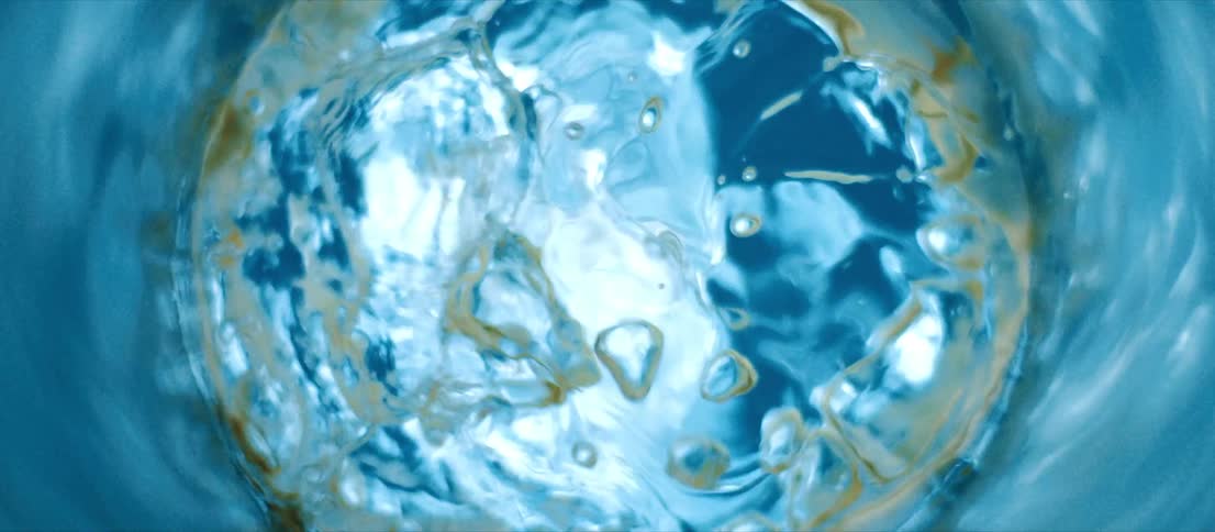 Liquid in a glass bubbling