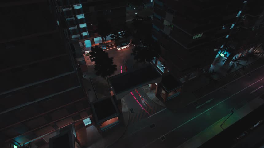 Light following road