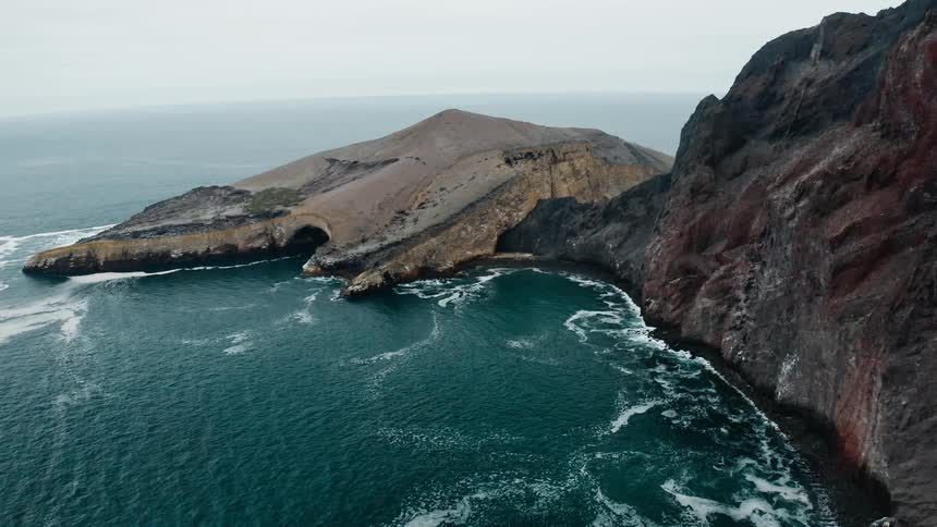 Waves splashing against a promontory