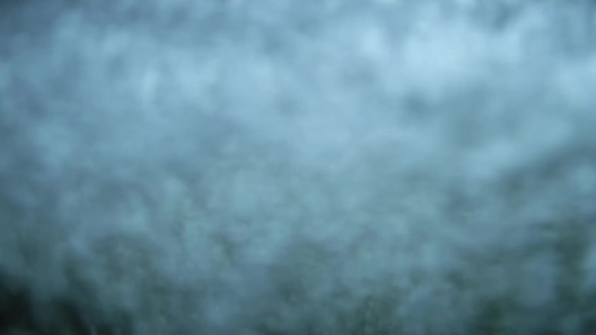 Air bubbles form as waves form on the surface of the ocean
