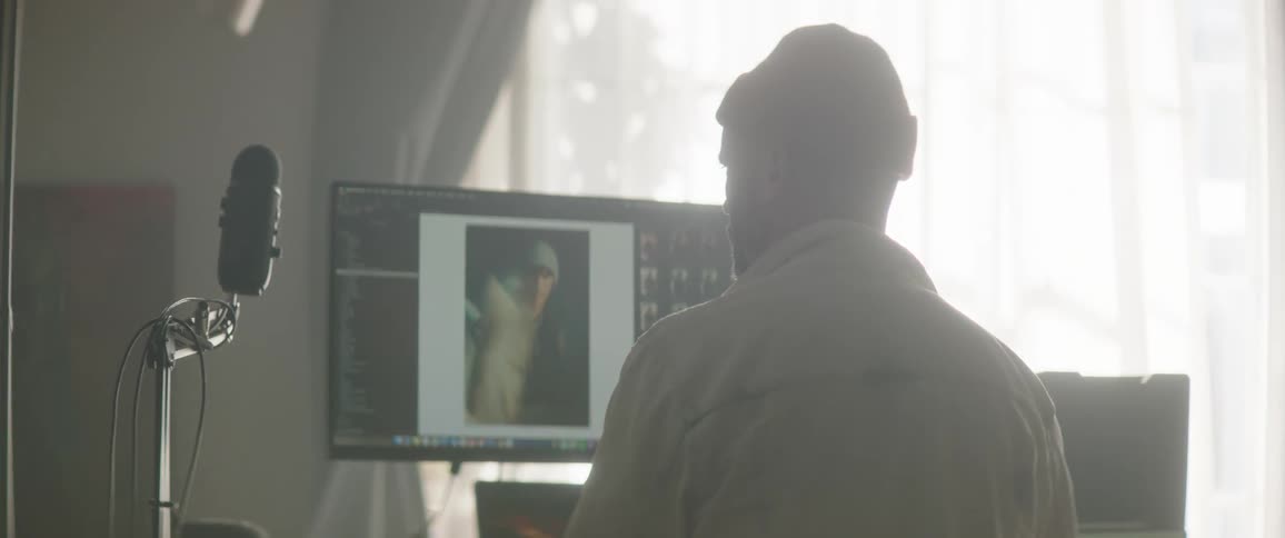 A man using a computer
