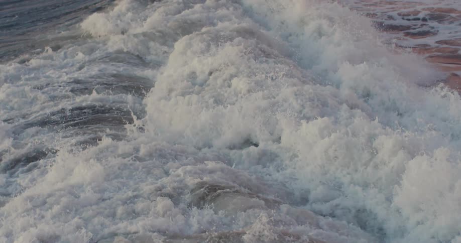 Huge waves splashing and rolling in