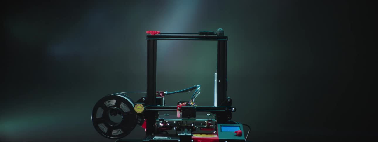 3d printer makes small movements as it prints with material from spool