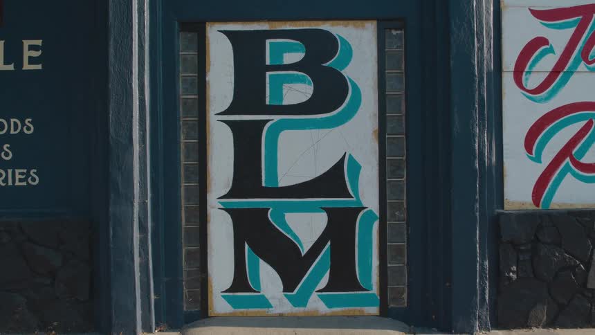 Black lives matter sign