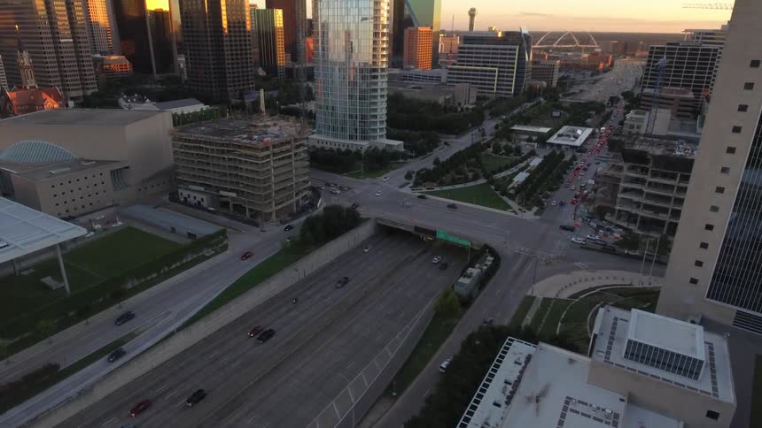 Flowing traffic through a city