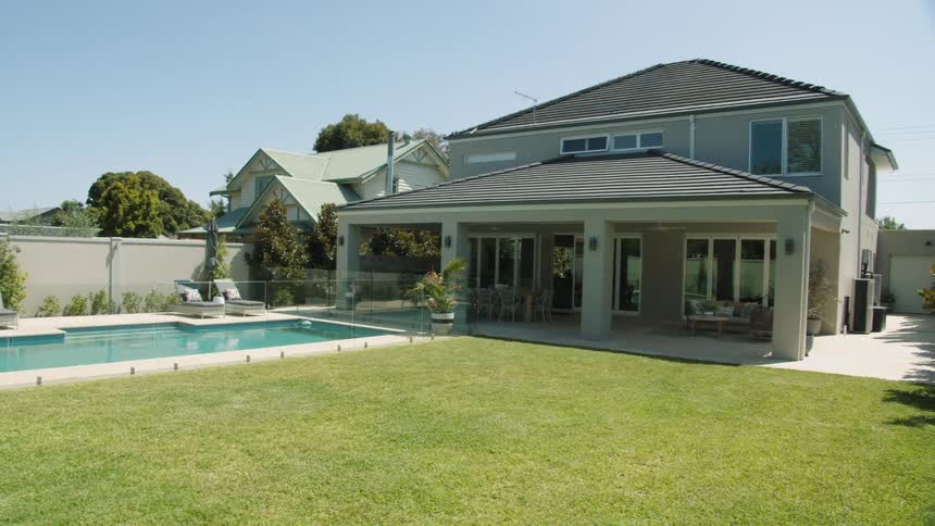 House with a pool