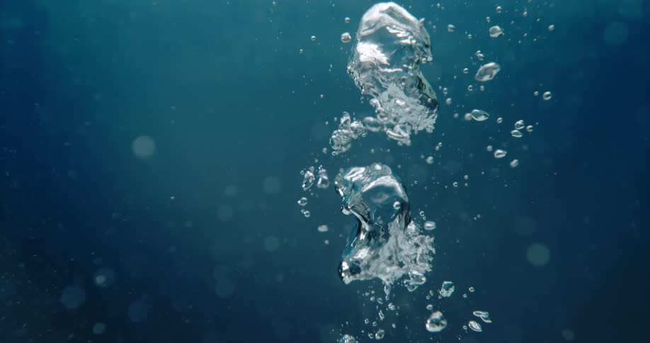 A view of bubbles floating in the ocean