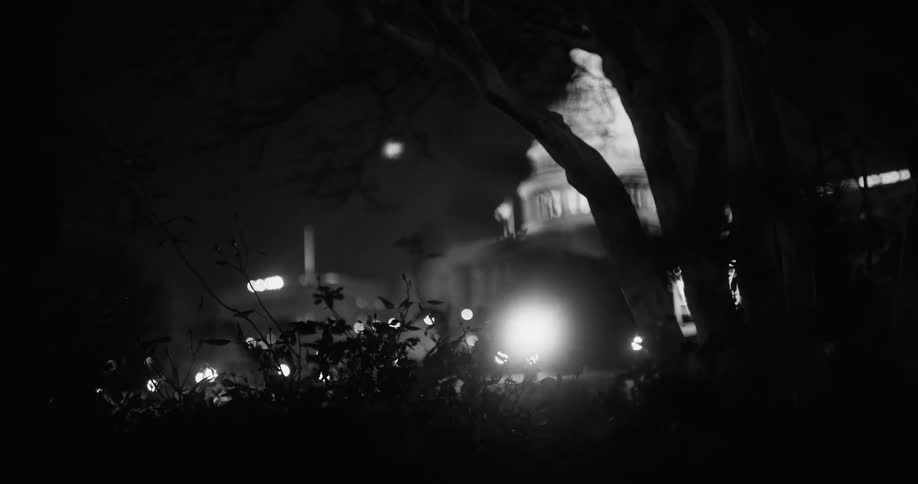 Out of focus black and white footage of the washington capitol building