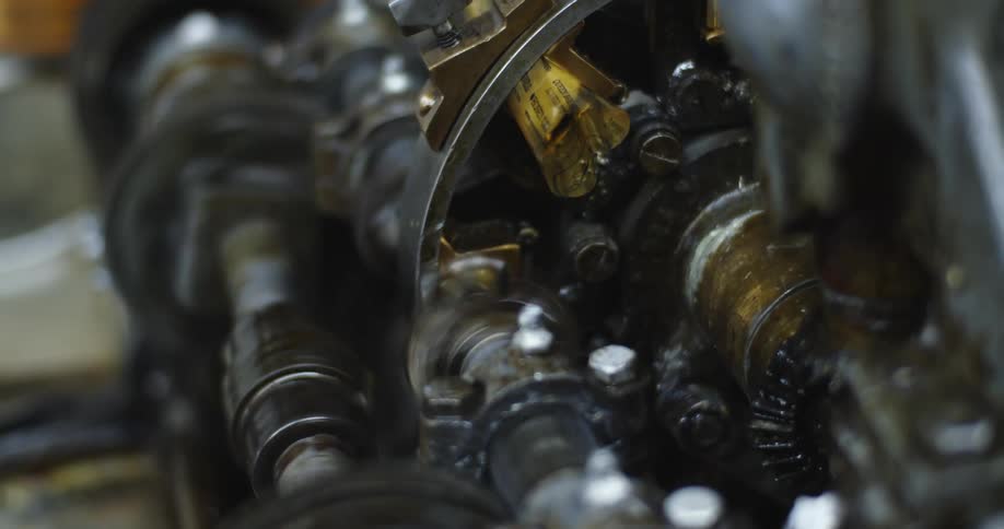 A view of an engine rotating
