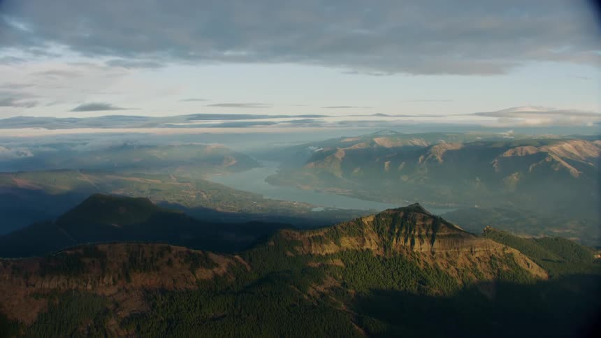 Stunning aerial perspective of the Columbia River from high above the Gifford Pinchot National Forest