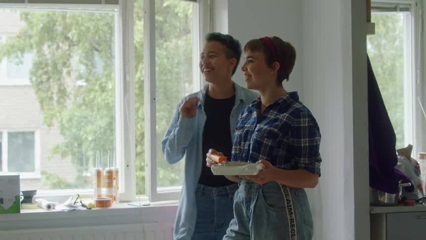 Two people discussing something