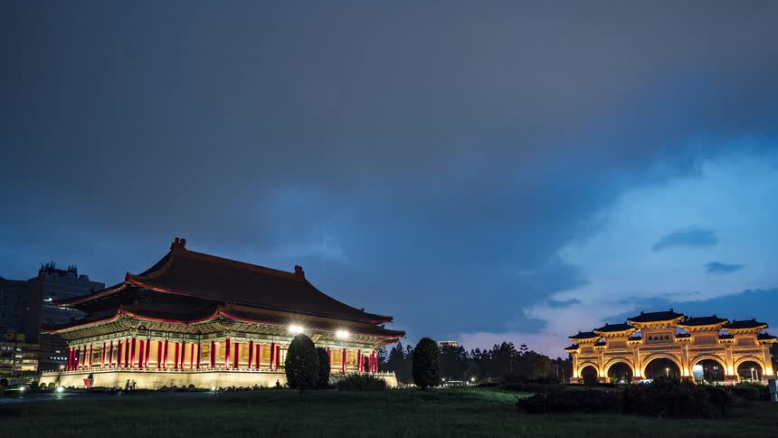 Tourists travel around the sites